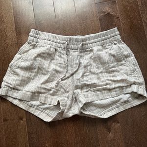 Old Navy Linen Shorts Size XS